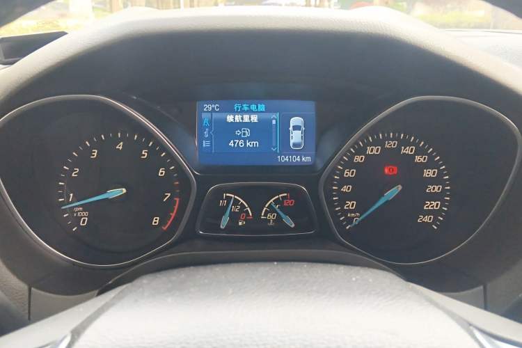 Used Ford Focus 2012 Hatchback 2.0L Manual Luxury Sport Model
