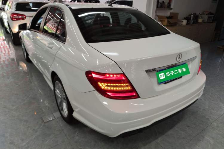 Used Mercedes-Benz C-Class 2013 C 180 Classic Grand Edition
