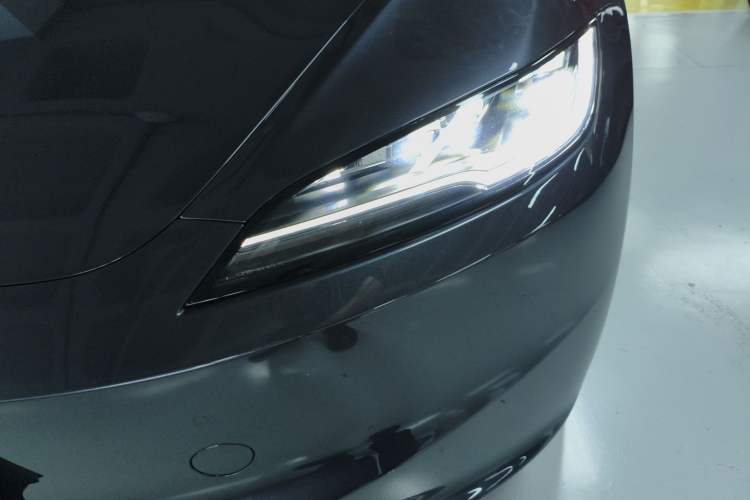 Used Tesla Model 3 2023 Rear-Wheel-Drive Version
