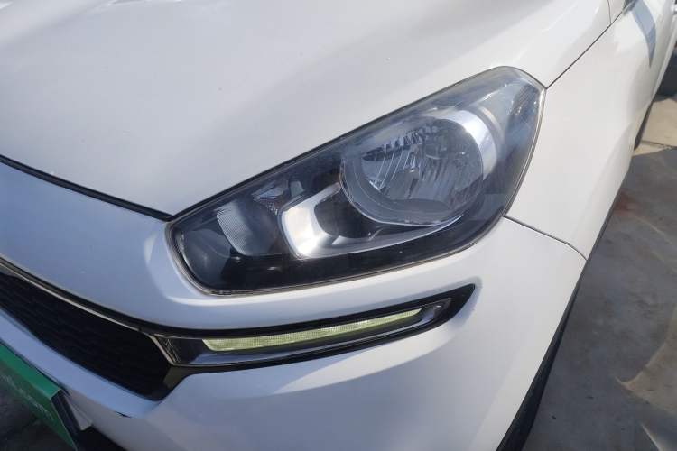 Used Kia KX3 2015 1.6L Automatic Two-Wheel Drive DLX
