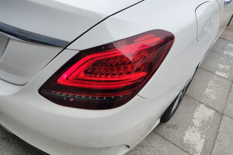 Used Mercedes-Benz C-Class 2020 Restyled C 260 L Sport Edition Exterior 3