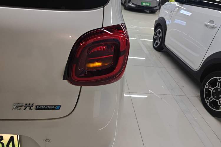 Used Wuling Hongguang MINIEV 2025 Four-Door Version Zhenxiang+ Edition