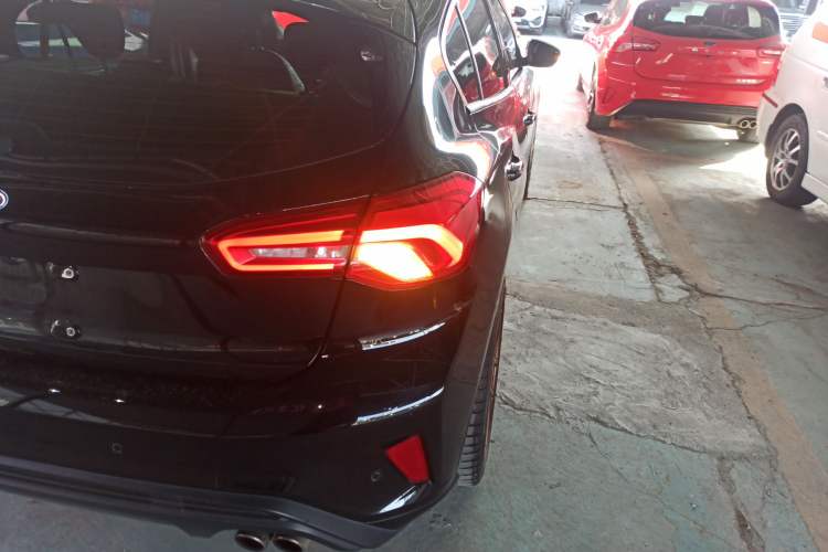 Used Ford Focus 2021 Hatchback EcoBoost 180 Automatic ST Line