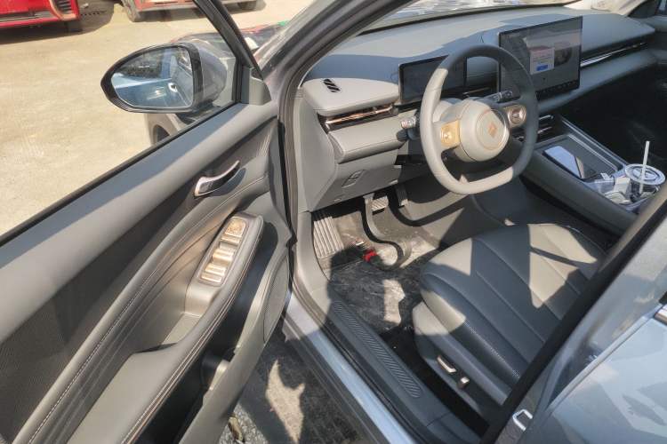 Used Baojun Yunhai 2026 Model 500km Pure Electric Standard Edition