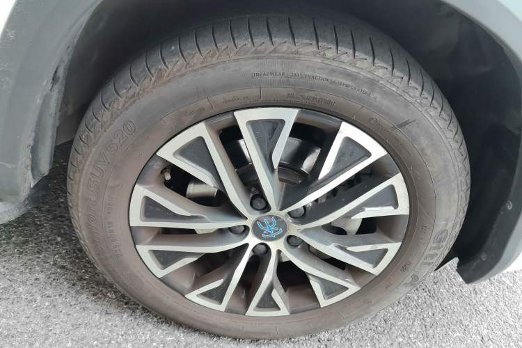 Used BYD Song New Energy 2017 Song DM 1.5TID All-Wheel Drive Luxury Model
