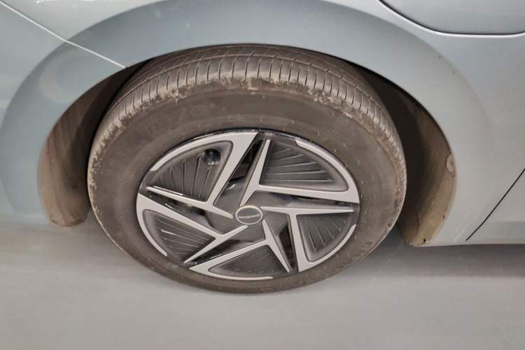 Used Roewe D6 2025 450 km Premium Edition
