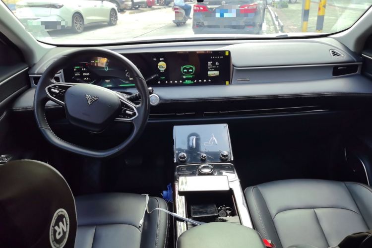 Used NETA U 2023 NETA U-Ⅱ 400 U Show Edition – Lithium Iron Phosphate
