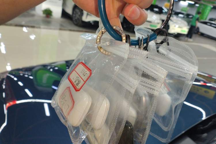 Used Geely Galaxy 8 2025 130km EM-P Starship Edition
