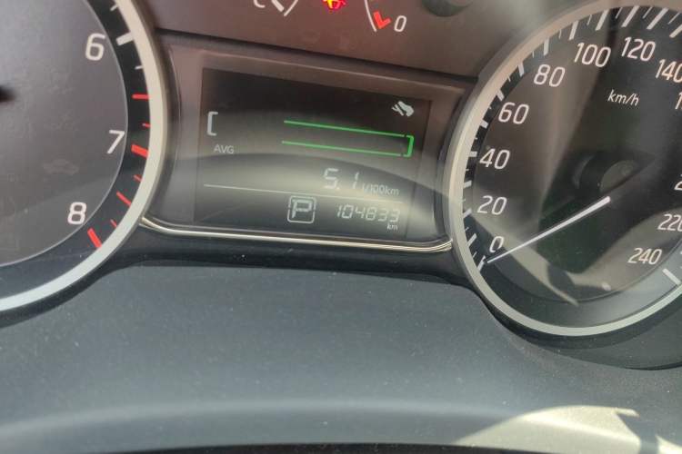 Used Nissan Sylphy 2021 Classic 1.6XL CVT Luxury Edition Odometer Close Up