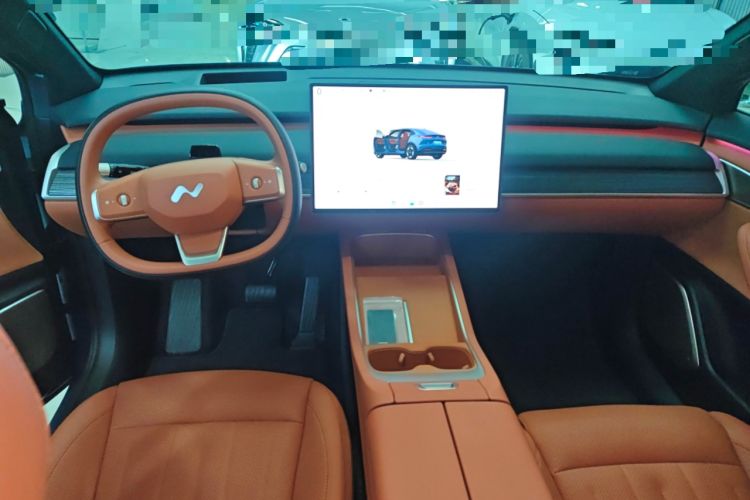 Used ONVO L60 2024 60 kWh All-Wheel Drive