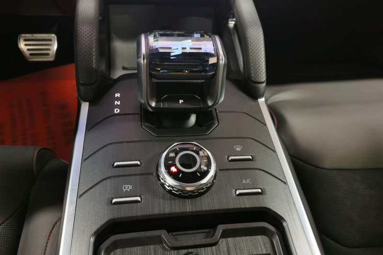 Used JETOUR Shanhai Traveler C-DM 2024 C-DM 208KM Mountain & Wilderness Edition Gear Lever