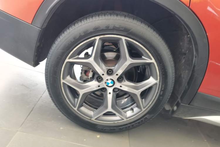 Used BMW X1 2018 sDrive18Li Luxury Model
