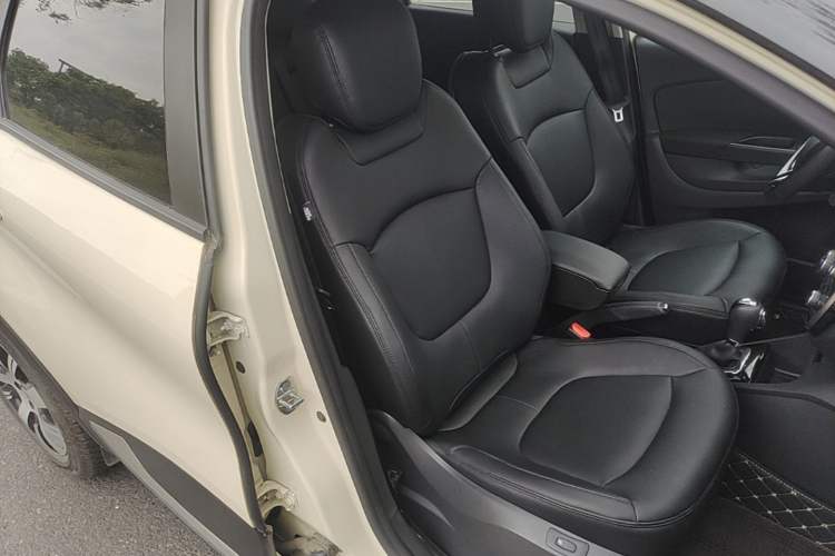 Used Renault Captur 2015 1.2T Automatic Comfort Edition
