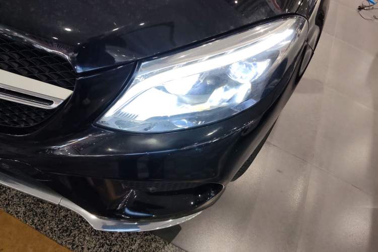 Used Mercedes-Benz GLE Coupe 2017 GLE 320 4MATIC Coupe SUV Left Front Headlight