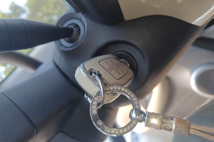 Used Wuling Bingo 2023 203km Light Edition Vehicle Key