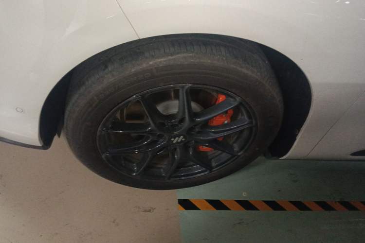 Used IM LS6 2026 Model Pure Electric Max Left Front Wheel Hub