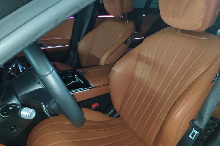 Used Mercedes-Benz S-Class 2023 S 400 L Luxury Model Left Front Seat