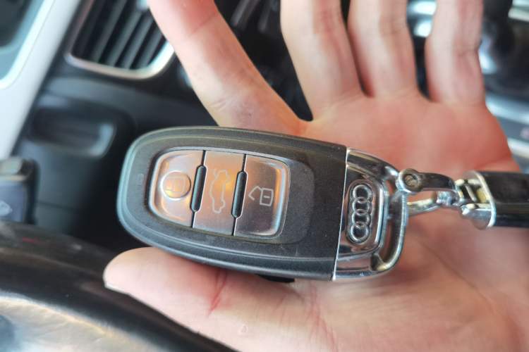 Used Audi A4L 2015 35 TFSI Automatic Standard Model
