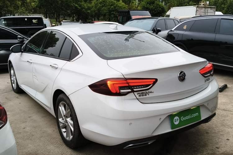 Used Buick Regal 2021 552T Elite Edition
