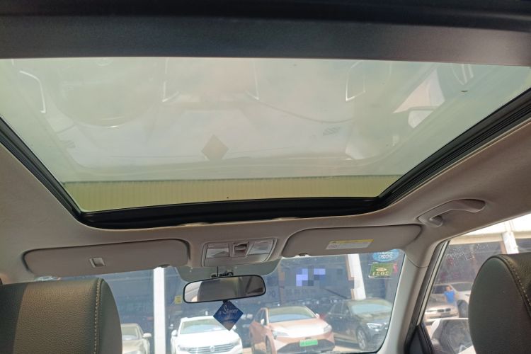 Used Hyundai ix25 2017 1.6L Automatic Smart Version Headliner