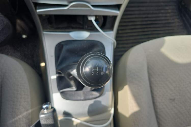 Used Toyota Corolla 2013 Special Edition 1.6L Manual Cool GL Model Gear Lever