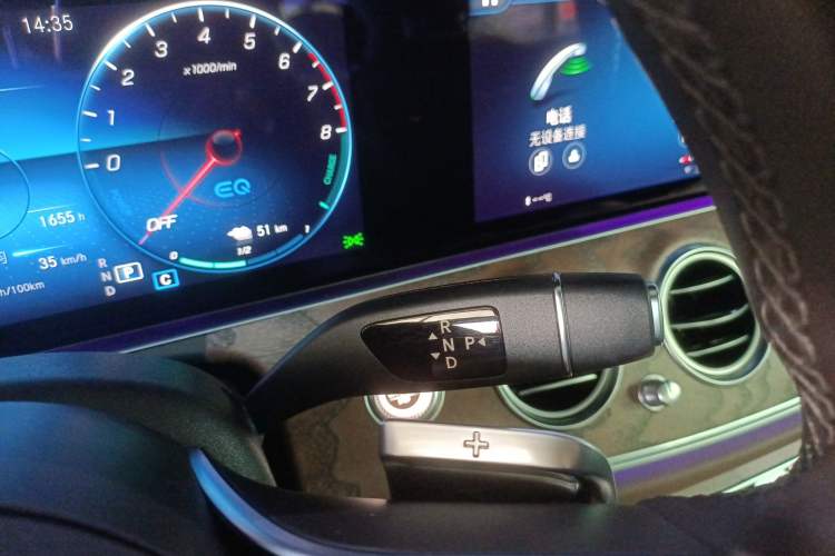 Used Mercedes-Benz E-Class New Energy 2022 Restyled E 350 e L Plug-in Hybrid Sedan Gear Lever