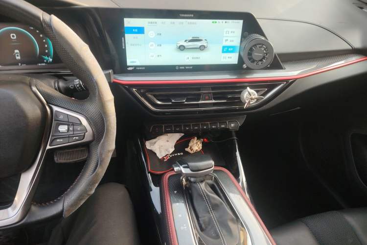 Used CHANGAN OSHAN X5 2021 Revised Version 1.5T DCT Luxury Edition Audio And AC Panel