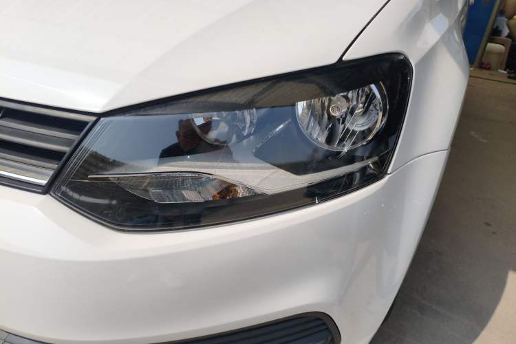 Used Volkswagen Polo 2018 1.5L Manual Drive-Comfort Model Left Front Headlight