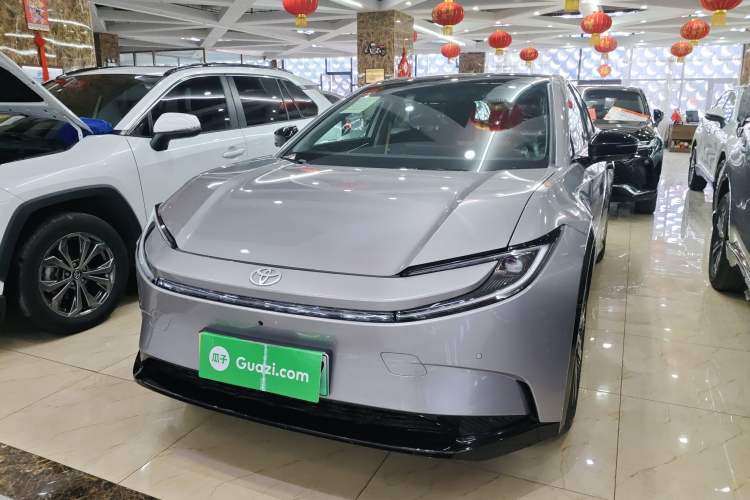 Used Toyota bZ5 2025 Model 550 PRO