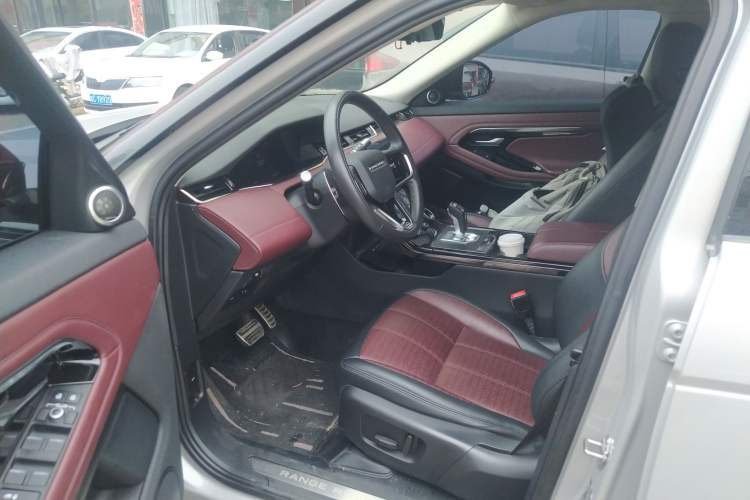 Used Land Rover Range Rover Evoque 2021 Range Rover Velar L 249PS R-Dynamic First Edition