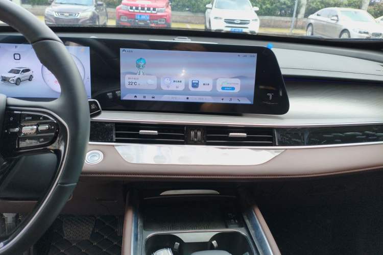 Used Chery Tiggo 8 PRO 2024 Champion Edition 390T Two-Wheel Drive Peak Version 5 Seats
