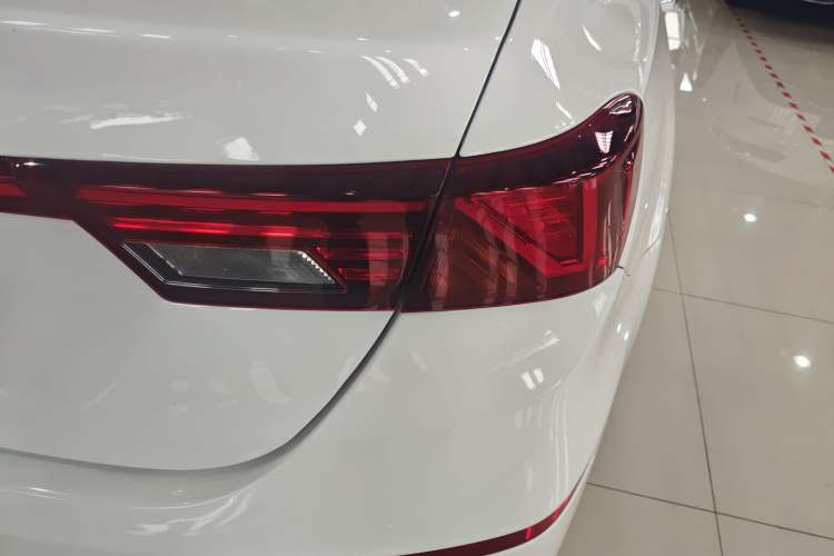 Used Kia K3 2021 Revised 1.5L CVT Fashion Edition
