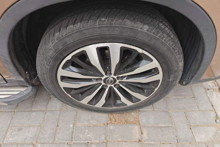 Used GAC Trumpchi GS4 2015 200T G-DCT Luxury Edition Exterior 1