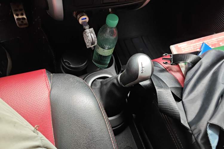 Used Great Wall M2 2012 1.5L Manual Urban Edition Gear Lever