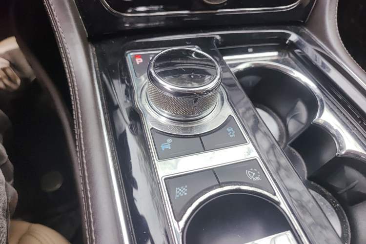 Used Jaguar XJ 2013 XJL 3.0 SC Panoramic Business Edition