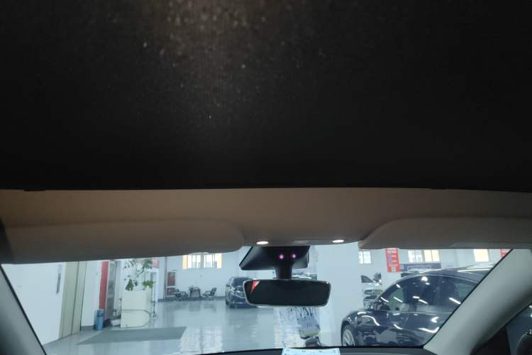 Used Tesla Model Y 2023 High-Performance All-Wheel-Drive Version