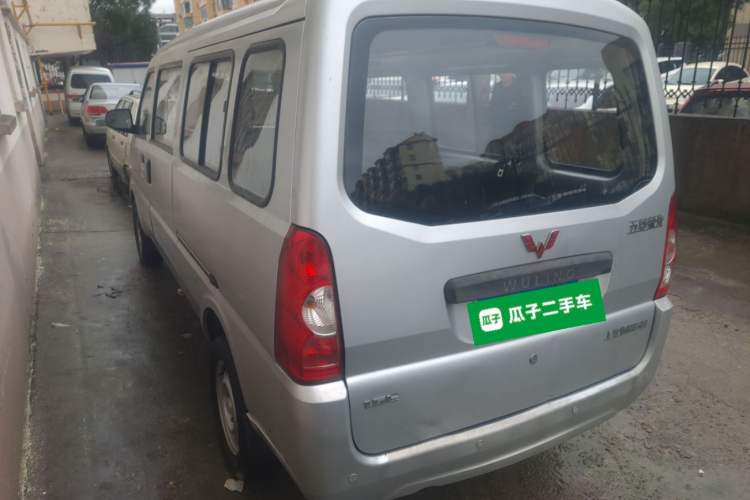Used Wuling Rongguang 2012 1.5L Extended Basic Version
