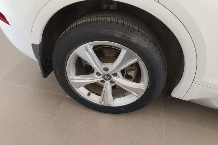 Used Audi Q5L 2018 40 TFSI Prestige Edition China VI Emission Standard