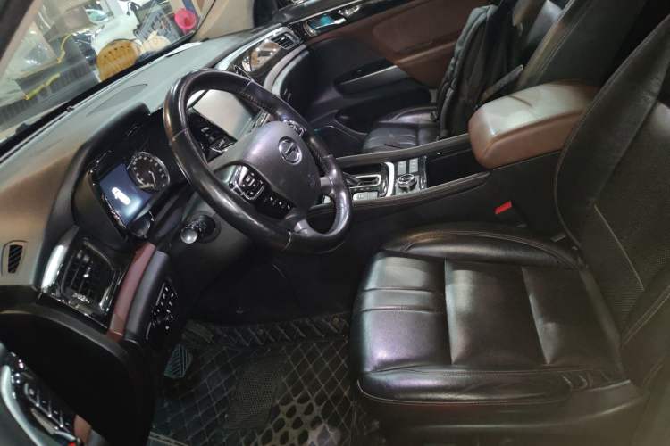 Used GAC Trumpchi GS8 2017 320T Four-Wheel Drive Luxury Smart Connectivity Version (7 Seats) Left Front Seat