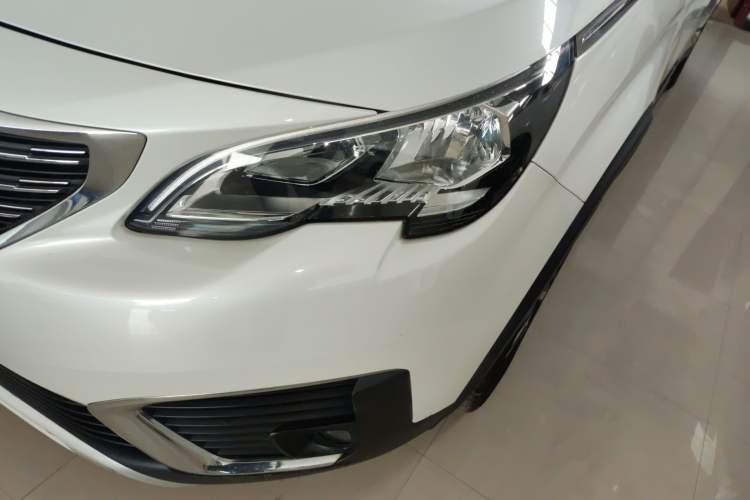 Used Peugeot 5008 2017 380THP 7-Seater Elite Edition