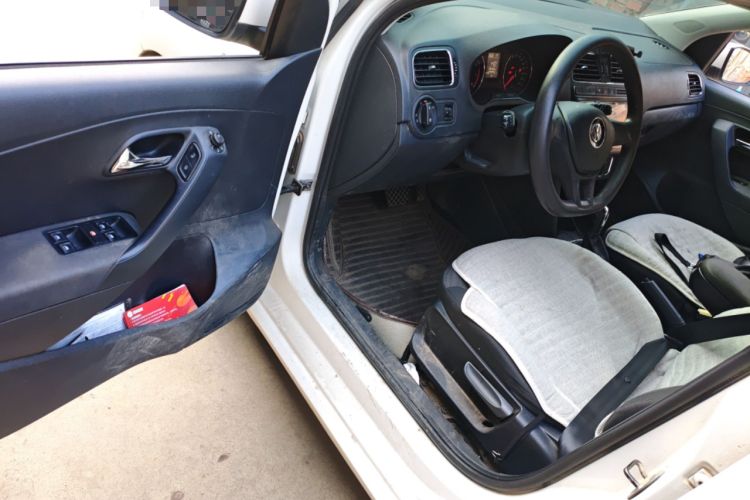 Used Volkswagen Polo 2014 1.4L Automatic Comfort Edition