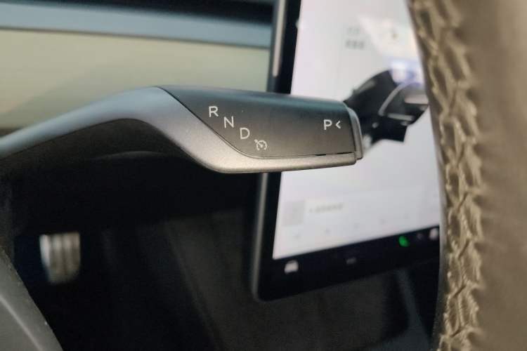 Used Tesla Model 3 2019 Long-Range All-Wheel-Drive Version