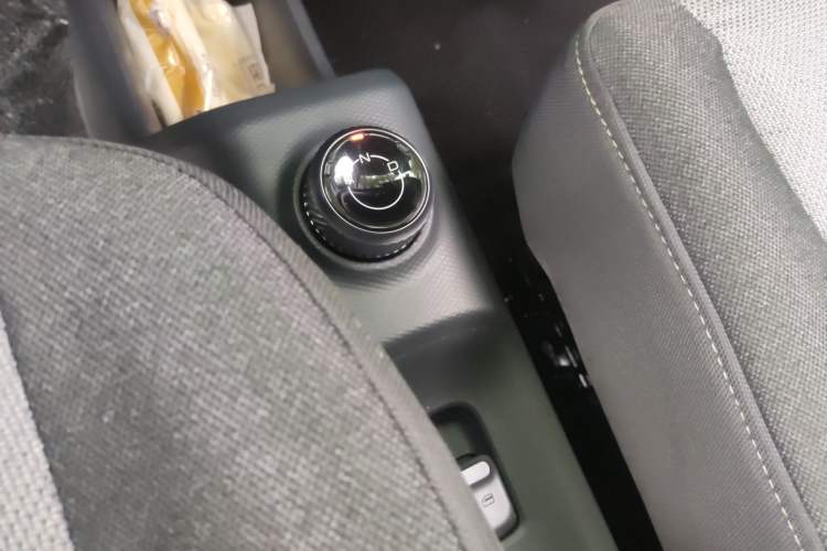 Used Wuling Zhiguang New Energy 2025 Model 305km Ambitious Edition