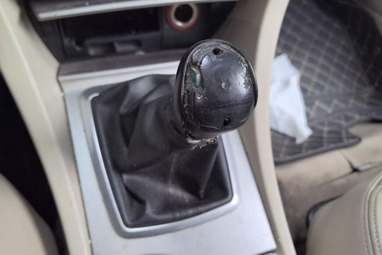 Used Ford Focus 2013 Sedan Classic 1.8L Manual Fashion Edition
