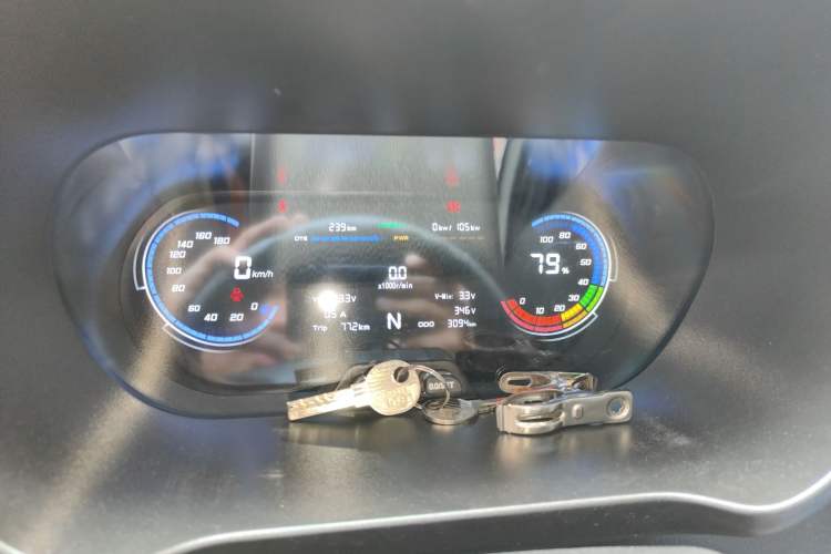 Used CHANGAN KAICHENG Ruixing EM60 2025 Model, Elite Type, 6 Seats, 300 km, Liftgate
