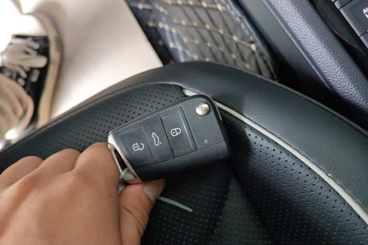 Used Volkswagen Tiguan L New Energy 2020 430 PHEV Plug-in Hybrid Flagship Edition Interior 1