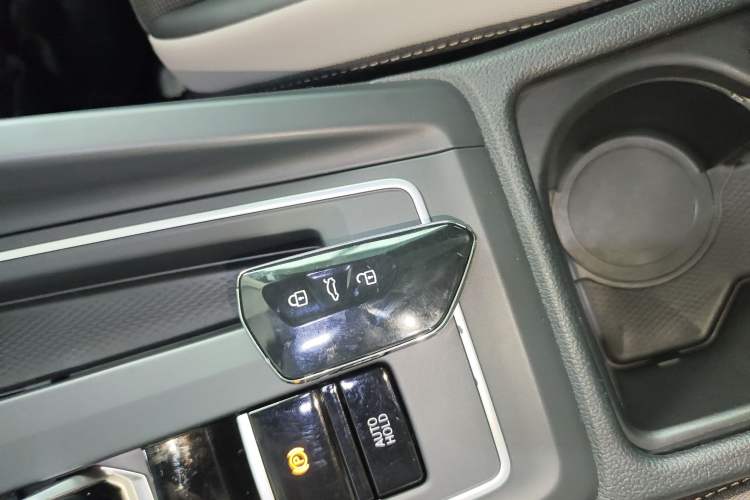 Used Volkswagen Golf 2021 280TSI DSG Pro Vehicle Key