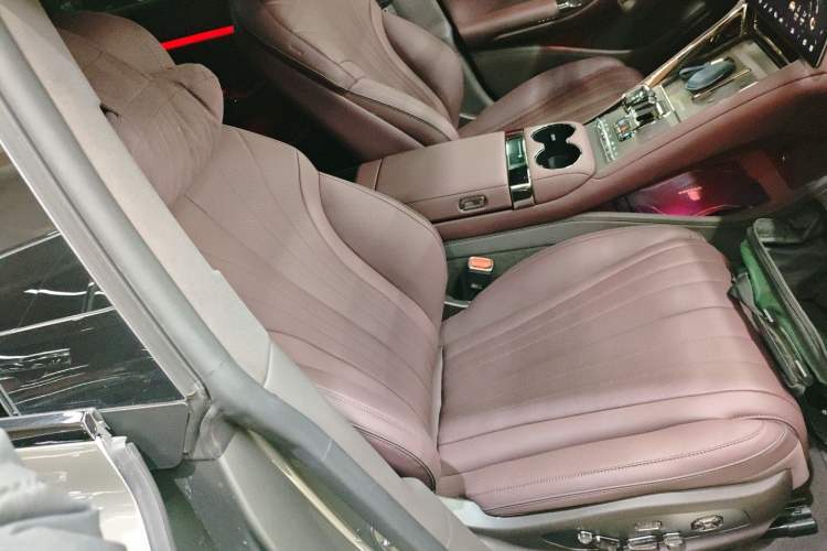 Used Denza Z9GT 2024 1100 Four-Wheel Drive Max Edition