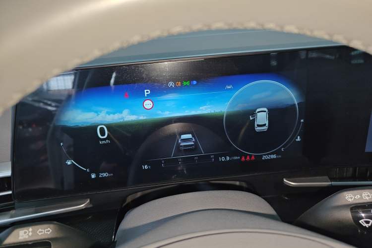 Used Kia Sportage (Chinese Domestic Model) 2023 1.5T Two-Wheel Drive Prestige Edition Instrument Cluster