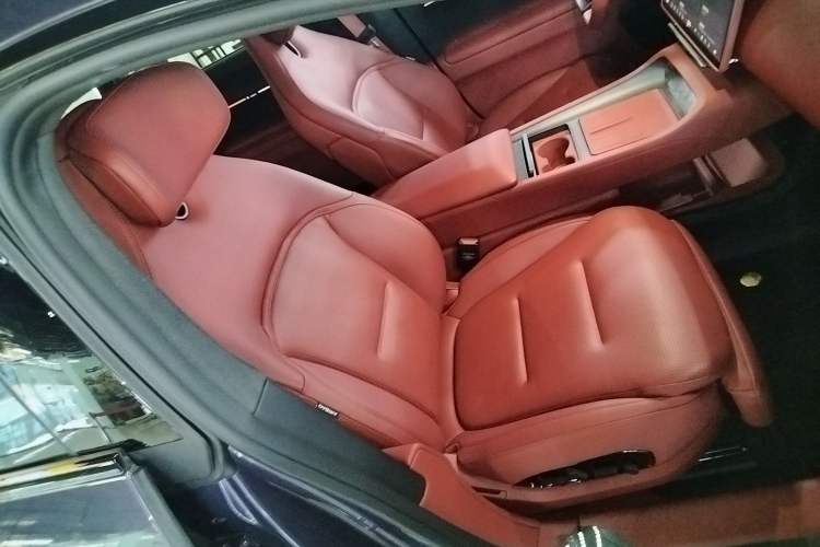 Used Avatr 12 2025 Ultra Extended-Range Edition
